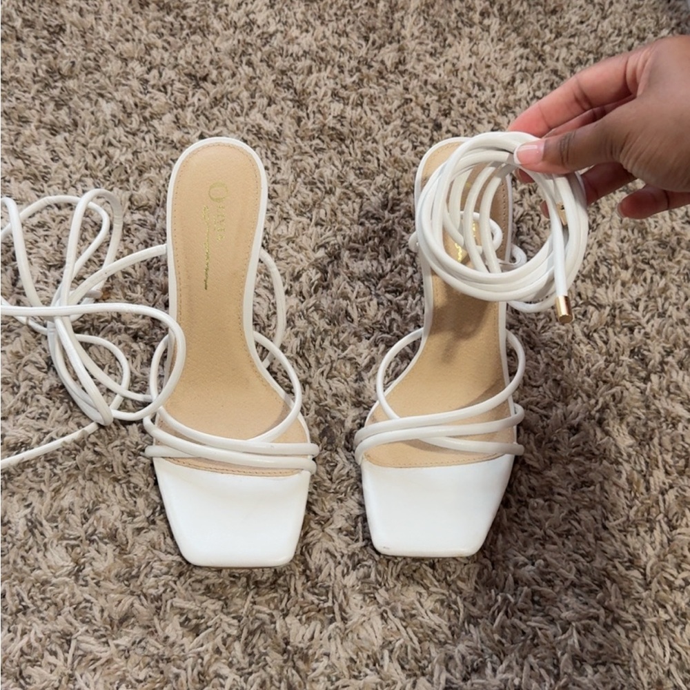 Elegant White Strappy Women's Heels